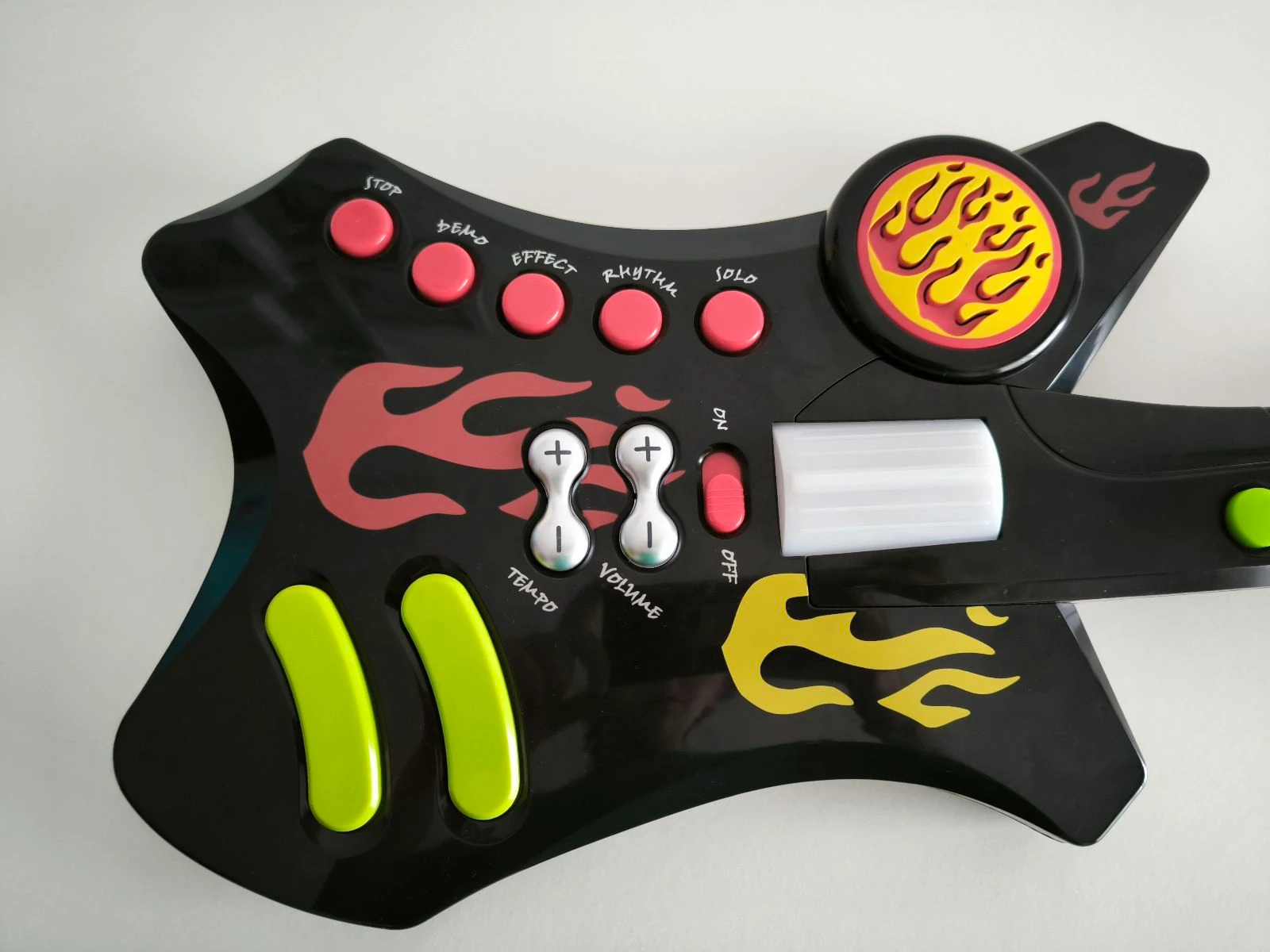 Guitarra en funcionamiento – photo 2